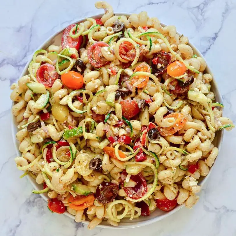 make pasta salad ahead of time Salad potluck rotini iheartnaptime heart naptime